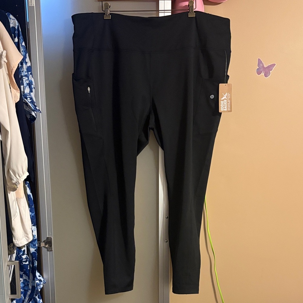 BNWT Eddie Bauer Black High-Waist Athletic Plus Size Leggings Side Pockets